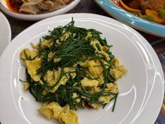 -乡村馕坑肉·烧烤·新疆菜·本地人更爱吃(阿勒泰首店)