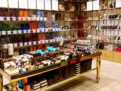 -VENCHI 闻绮(北京国贸商城店)