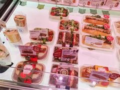 -巴黎贝甜(大宁国际商业广场店)