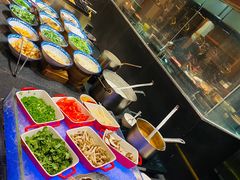 自助取餐区-源·咖啡自助餐厅·海鲜·烧烤·三文鱼(海口华彩洲际酒店)