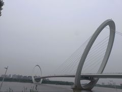 -南京眼步行桥