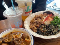 -CowCow其其·牛杂咖啡公司(六运店)