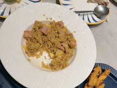 -必胜客(漕宝路店)