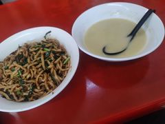 农家红炒长鱼炒面-三百碗宝应长鱼面(板仓街店)