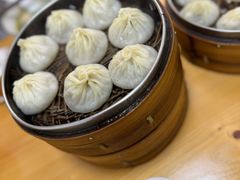 招牌鲜肉汤包-曼曼汤包(建国西路店)