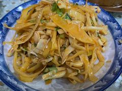 -蜗牛小馆醉乡民谣云南菜(惠新西里店)