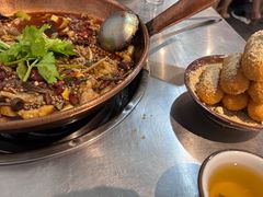 -铜瓢江湖兔火锅(水碾河社区店)