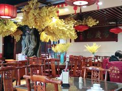 大堂-那家老院子东北菜·饺子·小鸡炖蘑菇(艳华街店)