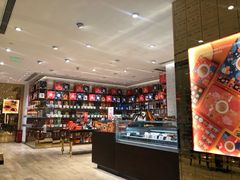 -VENCHI 闻绮(北京国贸商城店)