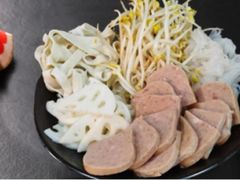-鸣记脆皮烤鱼·海鲜烤鱼(亿合城店)