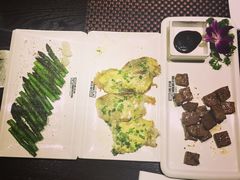 -HIHE Bistro·Oyster Bar(华熙live店)