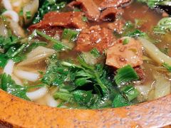 花溪牛肉粉-山石榴·贵州菜(丰盛里店)