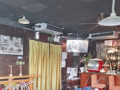 -东岸Cafe 爵士俱乐部