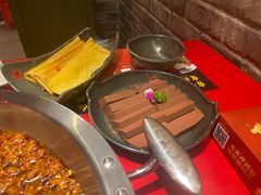 -谭鸭血老火锅(图书馆店)