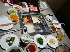 -海底捞火锅(宝龙广场夜宵主题店)