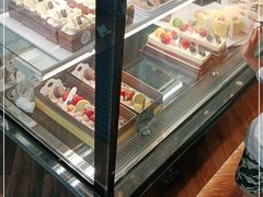 -新利香西饼店(惠友超市店)