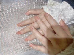 -屿晴·科技美肤SPA美甲美睫