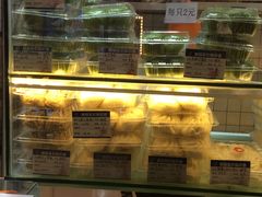 面包甜点陈列柜-白玉兰食品甜凤店(合生汇店)