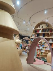 -奈尔宝·儿童乐园·亲子餐厅(星河湾店)