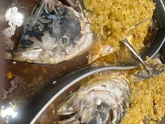-阿瓦山寨·湘菜现炒·剁椒鱼头王(咸阳总店)