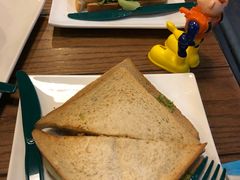 -星巴克(北京南站2B检票口)