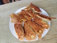 -一品鲜鱼锅贴(人民一路店)
