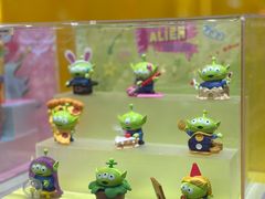 -泡泡玛特POPMART(石景山万达店)