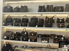 -六六奢品·vintage中古·回收二手奢侈品包包手表首饰(环球港店)