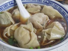 半菜半肉-古徽州馄饨店(宝安路店)