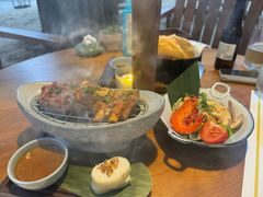 -三亚艾迪逊酒店·海滩烧烤 BARBACOA·现场乐队·浪漫晚餐·烧烤海鲜