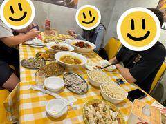 -龙巢盱眙龙虾·鸡煲·烧烤宵夜(坪洲店)