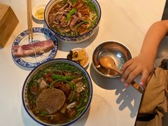 -镇南锅盖面馆(解放路店)