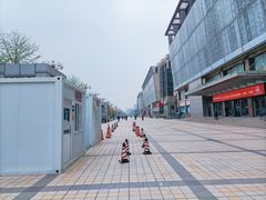 -百荣世贸商城