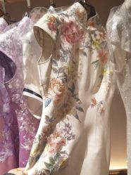 -藤薰定制中式嫁衣礼服旗袍店