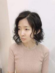 -BULB STUDIO 巴柏明星发型工作室