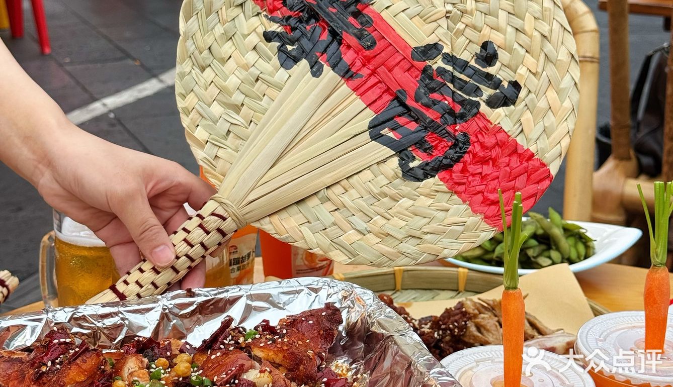 太古里 | 不来啃一口兔头？真的会后悔拍大腿