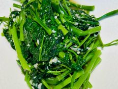 -五谷丰登农家院·地道胶东菜·海鲜烧烤(威海店)