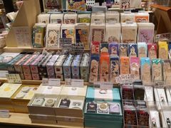 -猫的天空之城概念书店(杭州南宋御街店)