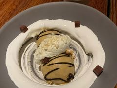 自制意大利冰淇淋冰球-Mercato莫卡多露台餐厅与酒吧(K11店)