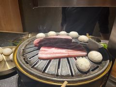 -草家酱蟹炭火烤肉店(珲春南路二店)