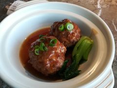 蛋黄狮子头-前海沿·青岛菜(李沧万达店)