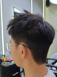 -尤司男士国潮理发馆