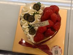 -花花卷卷·鲜食蛋糕(泉屋店)