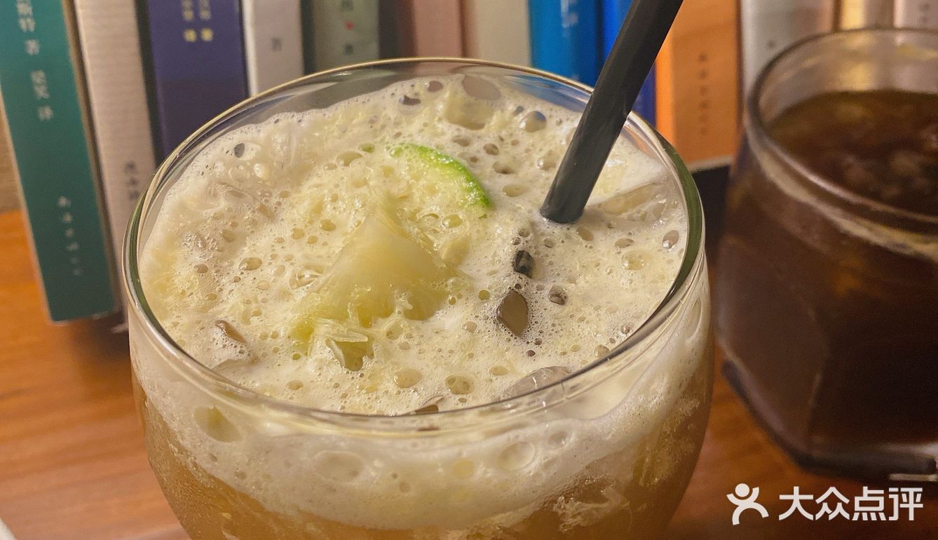 ☕️｜喝着咖啡等一场雨停