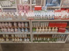 -名创优品(天津市河东万达广场店)