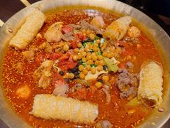 -张翻越·川渝冒菜·武汉黑鸭煲(城北万象城店)