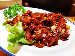 -白乐天毛肚火锅馆(解放碑店)