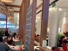 大堂-三人行骨头王火锅(长寿店)