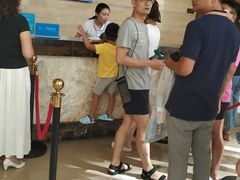 -三岔湖环球融创天堂洲际酒店水乐园
