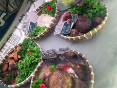 -芸山季·云南野生菌火锅(人民广场来福士店)